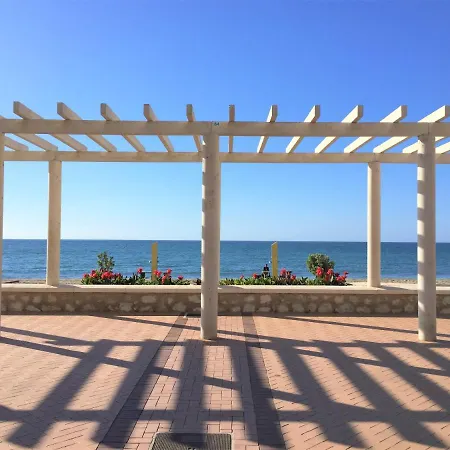 Solana Hispanidad Fuengirola Exterior photo